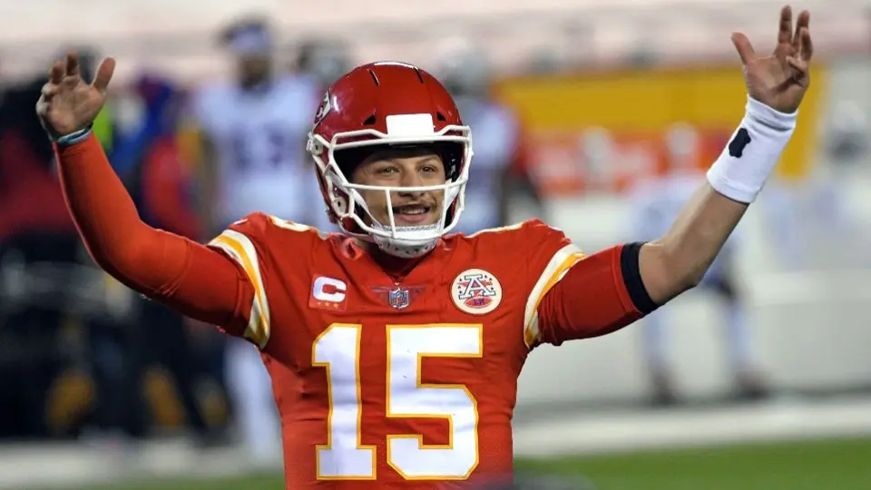 Super Bowl LV: Mahomes jugará lesionado ante Buccaneers y después será operado