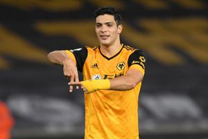 Raúl Jiménez: Fanáticos del Wolverhampton planean crear pancarta en apoyo al mexicano