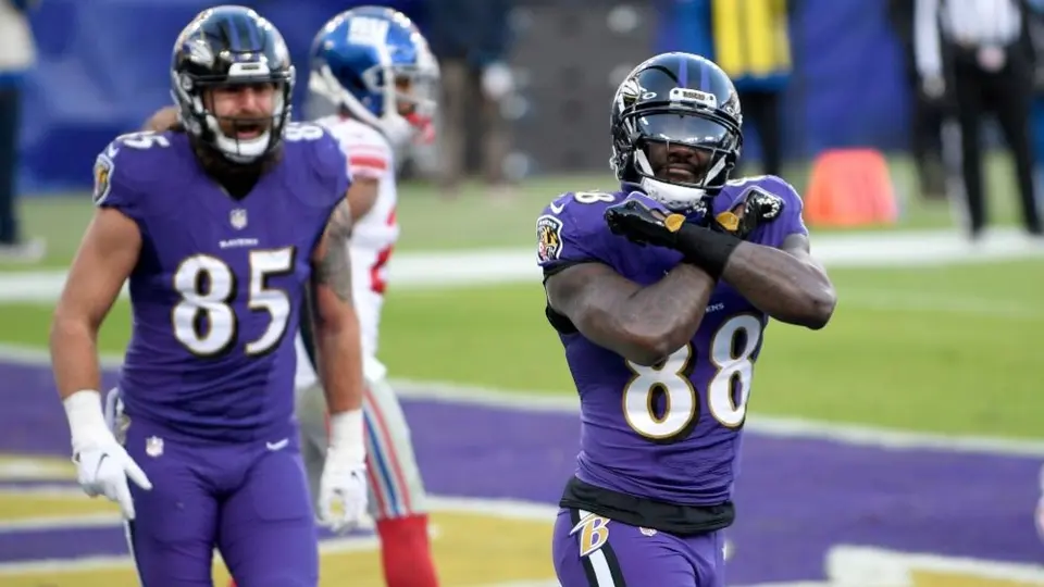 NFL: Ravens derrotaron a los Giants y luchan por un lugar como comodín
