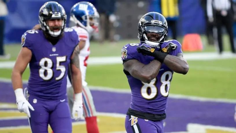 NFL: Ravens derrotaron a los Giants y luchan por un lugar como comodín