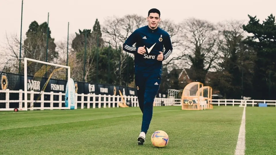 Raúl Jiménez: DT de Wolves reveló que el mexicano ya hace algunos ejercicios en grupo