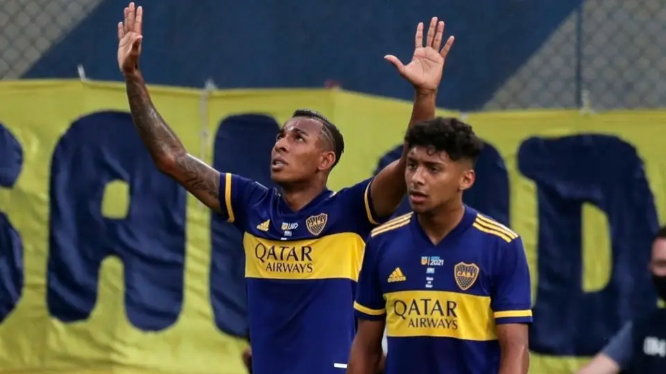 Superclásico: Boca Juniors se salvó 'milagrosamente' de recibir gol en misteriosa jugada