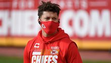 Patrick Mahomes tuvo entrenamiento limitado con los Kansas City Chiefs