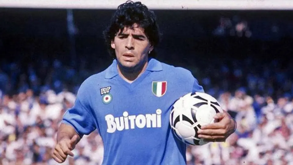 Diego Maradona: El balón se despide de D10S con conmovedor homenaje