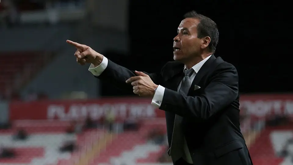 Necaxa: Profe Cruz, el principal candidato para DT de los Rayos