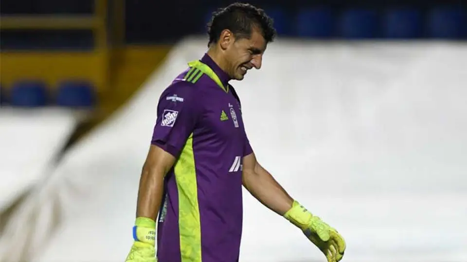 Nahuel Guzmán: El guardameta de Tigres resultó positivo por Covid-19 por cuarta vez