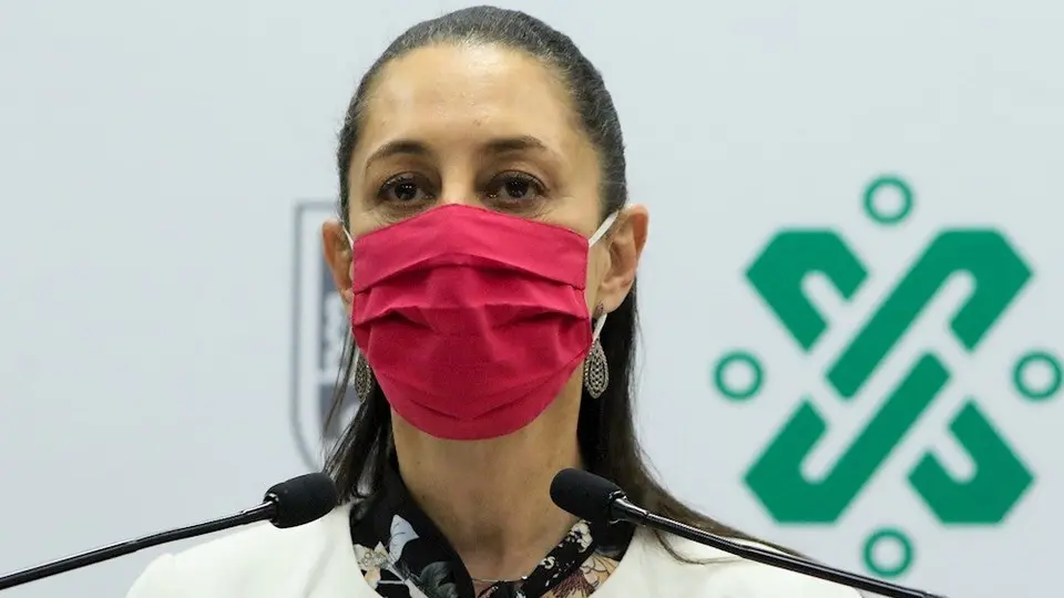 Sheinbaum pidió evitar espacios cerrados y reuniones tras regreso a semáforo naranja