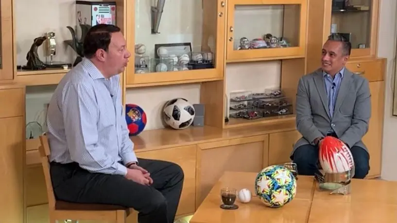 Toño de Valdés anuncia nuevos proyectos en redes sociales