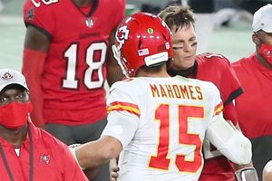 Super Bowl LV: Tom Brady vs Patrick Mahomes, el choque entre colosos de épocas distintas