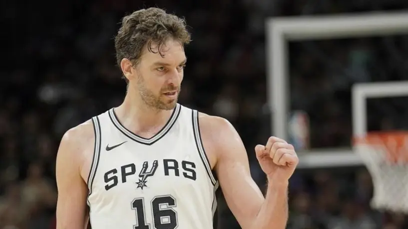 Pau Gasol posó junto a su hija para promover el voto en Estados Unidos