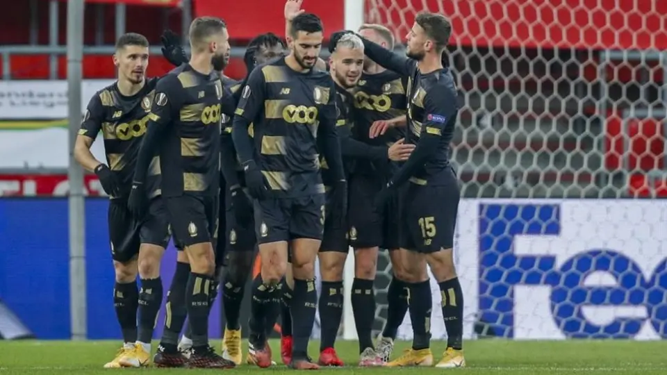 Liga de Bélgica niega haber pedido vacunas contra Covid-19 para futbolistas