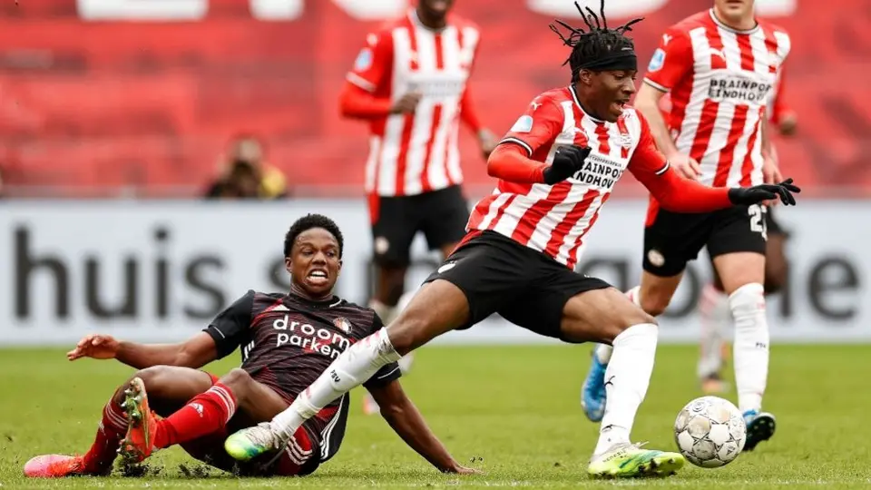 Erick Gutiérrez: PSV rescató el empate a un gol ante el Feyenoord