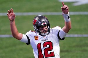 Tom Brady trolleó a excoach de Colts por no considerarlo entre los mejores QBs