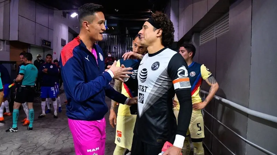 Raúl Gudiño reconoció su admiración por Ochoa: 'su carrera habla por si sola'
