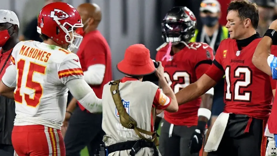 Mahomes previo a Super Bowl LV: 'Si no admiras a tipos como Brady estás loco'