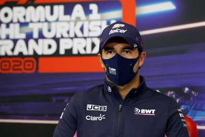 Checo Pérez sobre su futuro: 'Un año sabático es una opción'