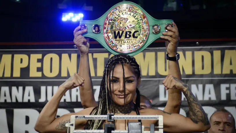 Barby Juárez sigue soñando con título mundial Supergallo pese a pandemia