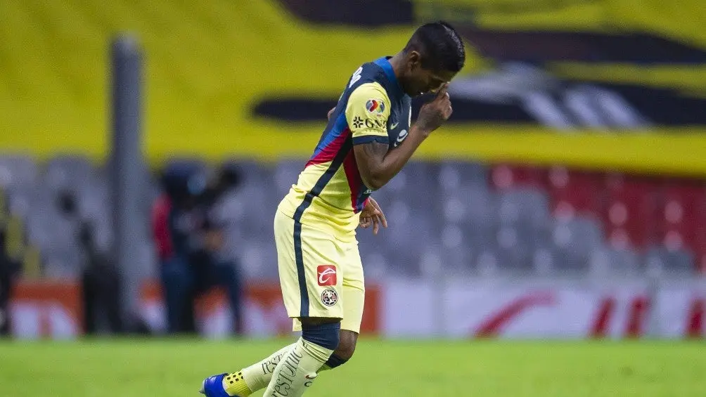 Pedro Aquino durante un partido con América | MEXSPORT