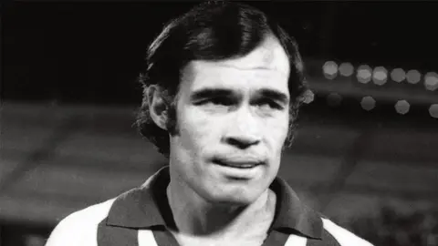 Gustavo 'Halcón' Peña: Falleció el excapitán de la Selección Mexicana