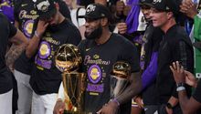 Lakers: Tom Brady felicitó a Lebron James por su cuarto título