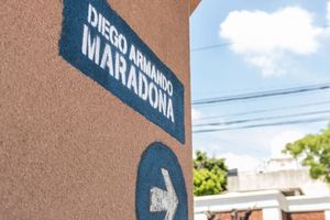 Diego Maradona: Nombran avenida en honor a El Diego en el barrio donde nació