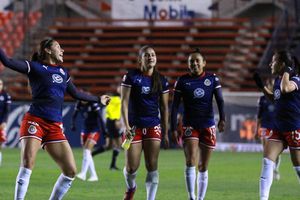 Video: Norma Palafox celebró su cumpleaños con serenata y baile en Tiktok