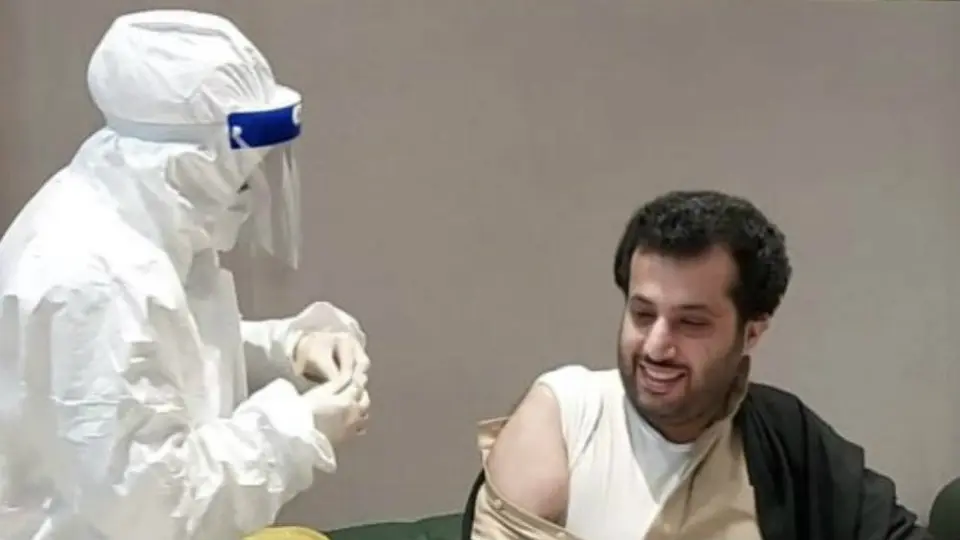 Jeque, dueño de Almería anunció que ya se vacunó contra el Coronavirus