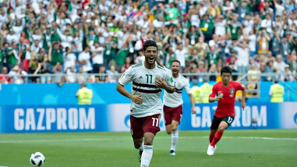 Carlos Vela: Martino advierte que no le rogará al mexicano que esté en el Tri