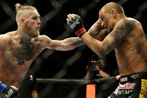 UFC 257: Conor McGregor sale del retiro para medirse en revancha a Dustin Poirier
