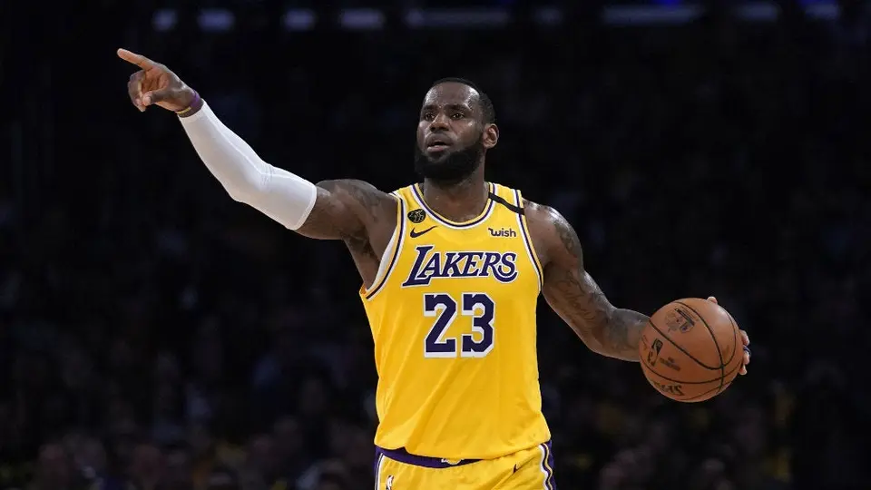 LeBron James ganó el premio Atleta Masculino del Año ortogado por AP