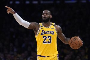 LeBron James ganó el premio Atleta Masculino del Año ortogado por AP