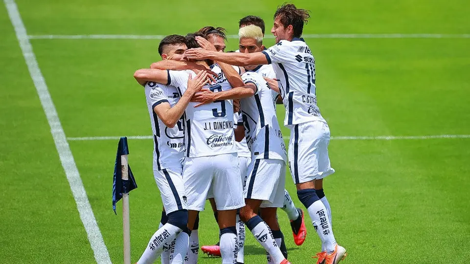 Pumas: Derrotó a Querétaro de la mano de Dinenno en su debut en Guard1anes 2020
