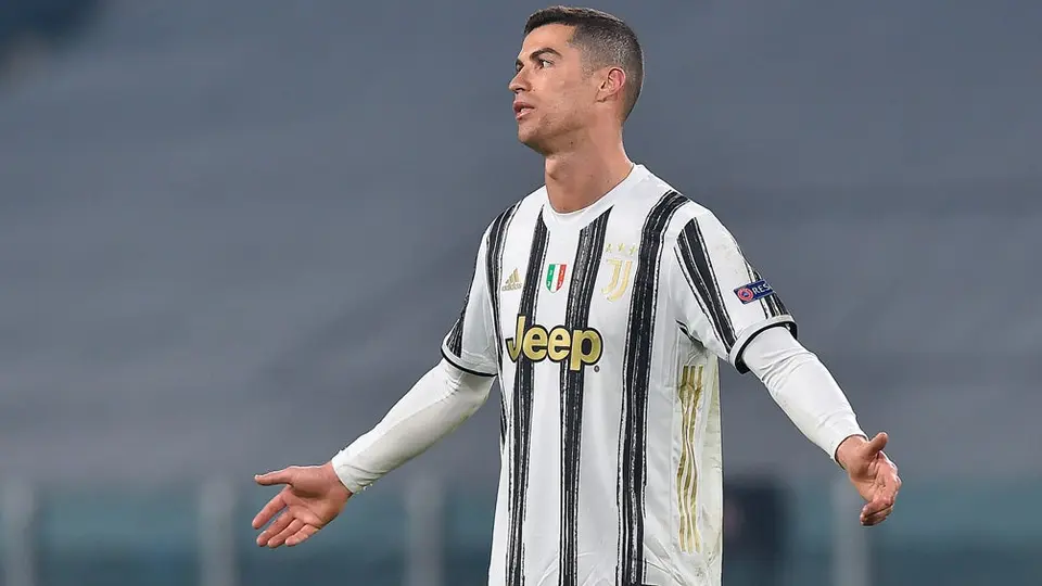 Álex Sandro tras la eliminación en Champions: 'Cristiano estaba triste como todos'