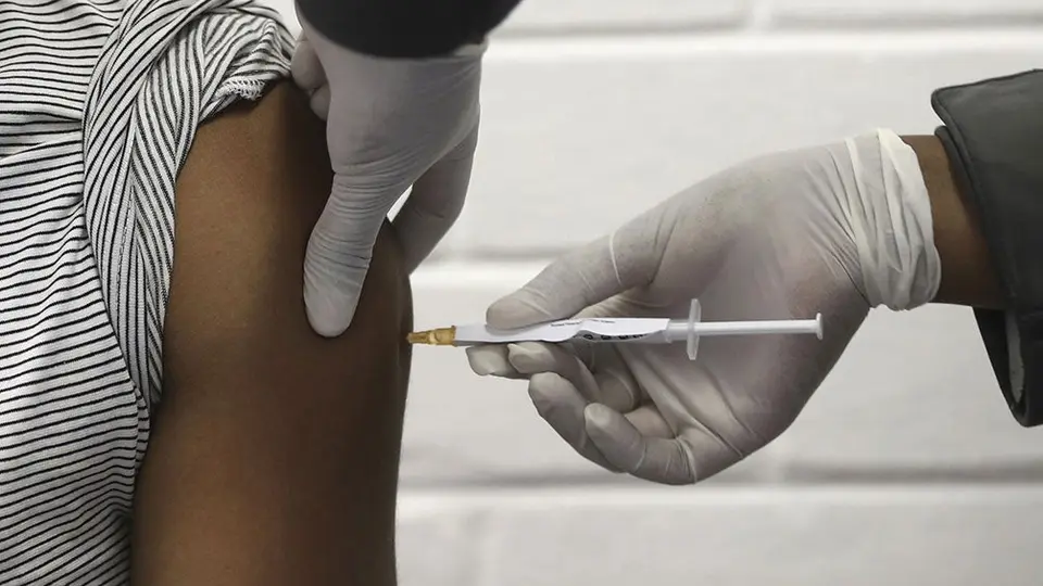 Coronavirus: México ya tiene dosis de vacuna china; habrá entre 10 y 15 mil voluntarios