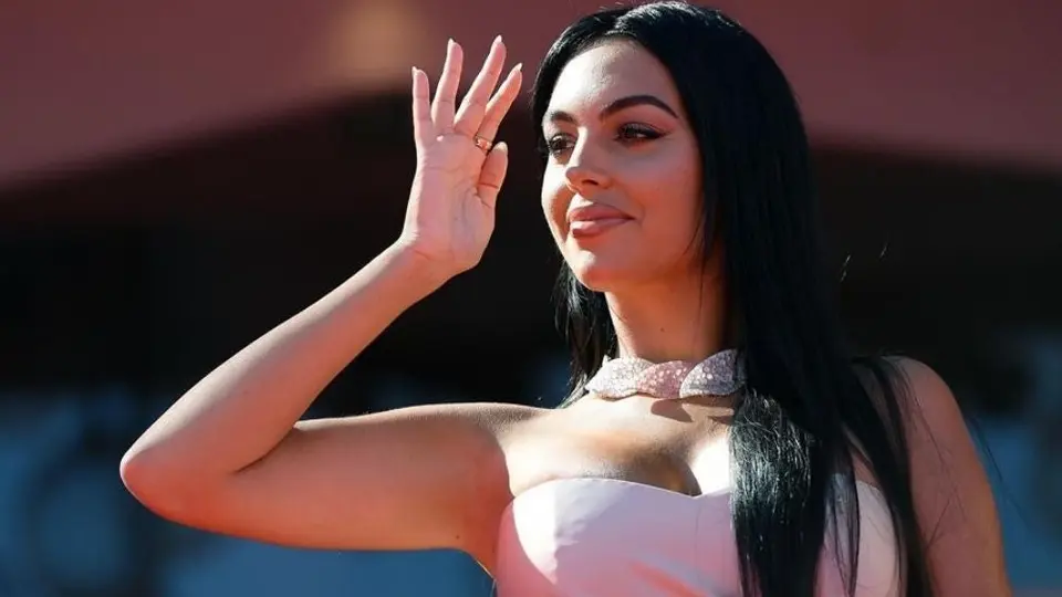 Georgina Rodríguez, pareja de CR7, sobre la fama: 'Se nos acercan muchos interesados'