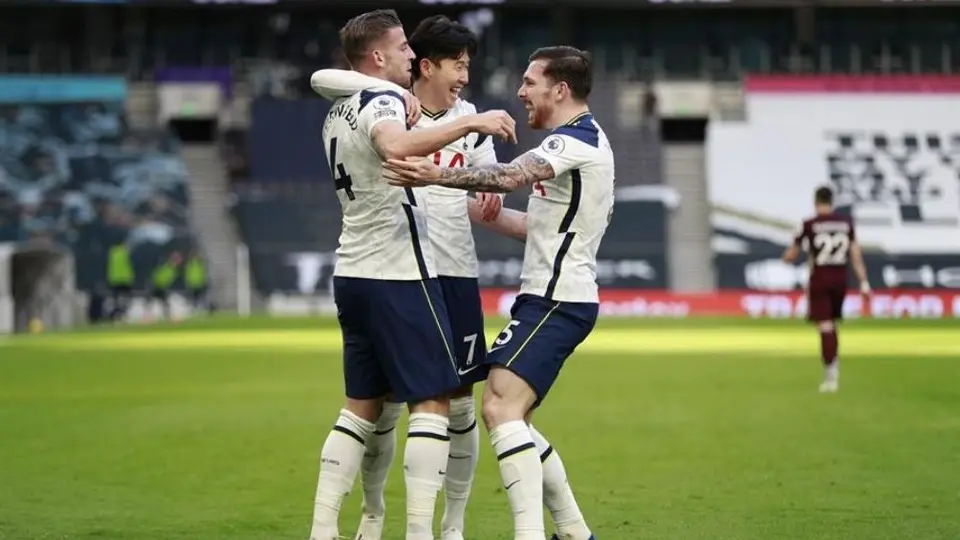 Premier League: Tottenham se impuso con autoridad al Leeds United