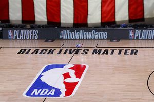 NBA hizo histórica suspensión de partidos de Playoffs por protestas por el caso Jacob Blake