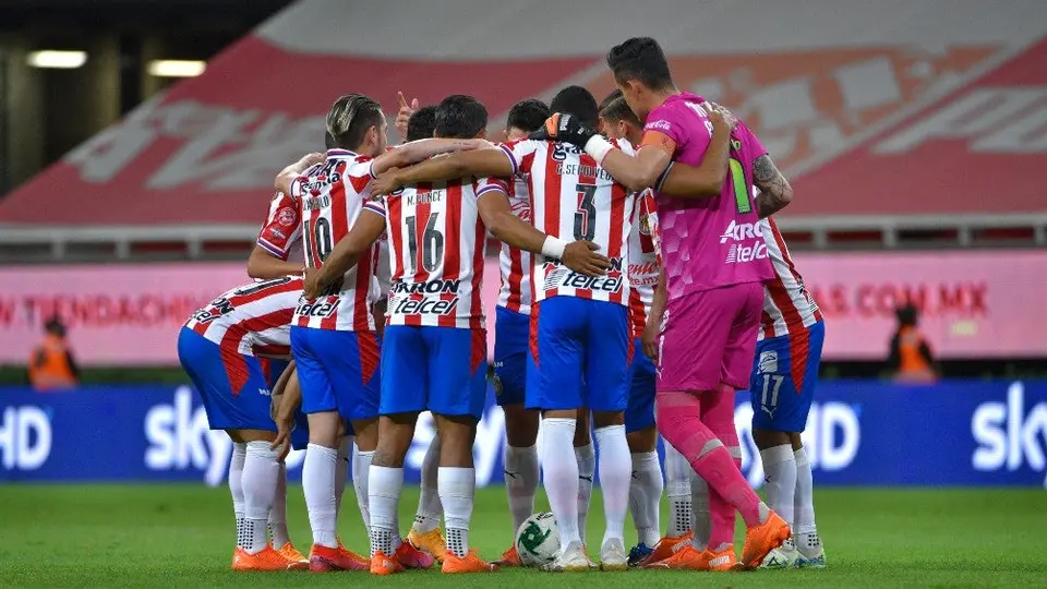 América vs Chivas: Así será la alineación del Rebaño para la Vuelta de los CF