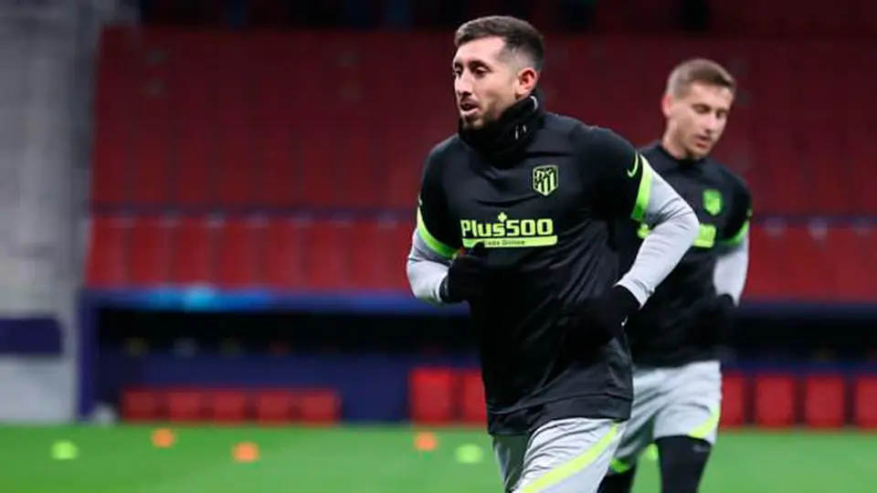 Héctor Herrera: Se resintió de lesión en muslo izquierdo