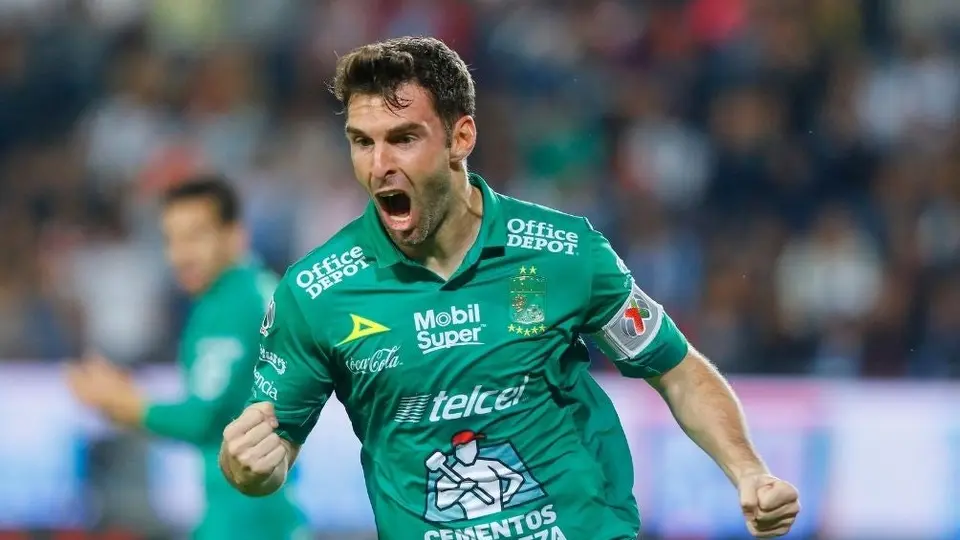 Mauro Boselli podría llegar al Cerro Porteño, a pesar del interés de tres clubes de Brasil