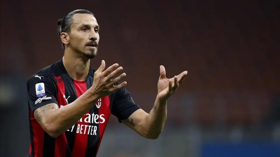 Ibrahimovic amenazó a Maxi López en el AC Milan