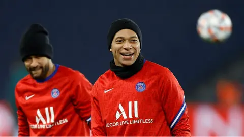Kylian Mbappé: Presumió su nuevo look en redes sociales y causó sensación