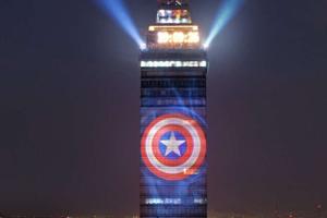 CDMX: ¿Por qué se proyectó el escudo del Capitán América en la Torre Latino?
