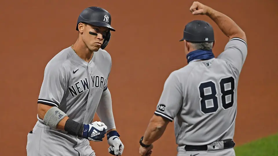 Yankees arrancó Playoffs con paliza a Indians en Progressive Field