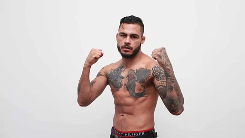 Marco Beltrán retuvo el título Gallo en de Lux Fight League