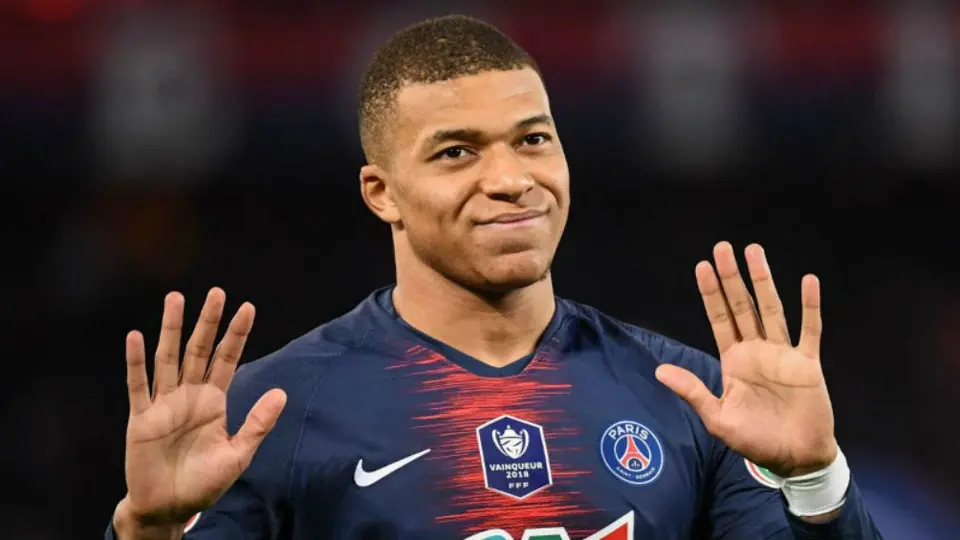 PSG: Renovación de Kylian Mbappé con el club parisino se complica