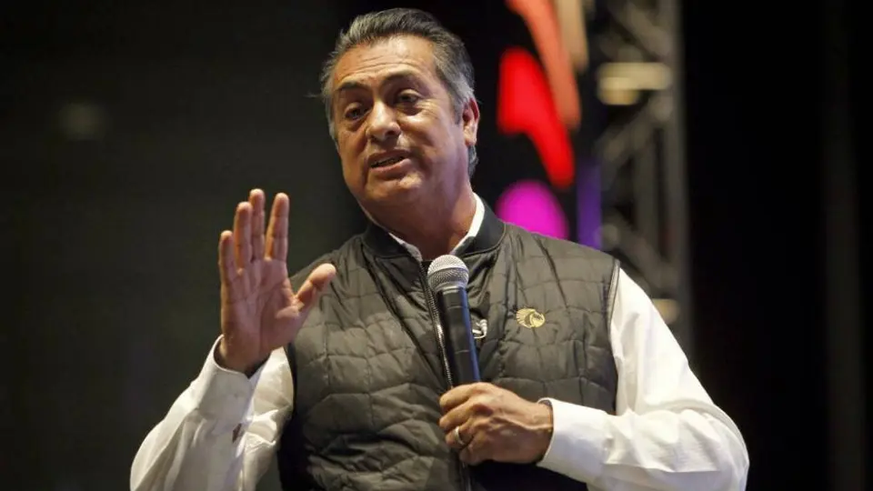 Bronco hizo cruel broma a un preso: 'Si atajas el penal te libero'