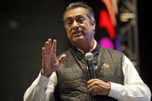 Bronco hizo cruel broma a un preso: 'Si atajas el penal te libero'