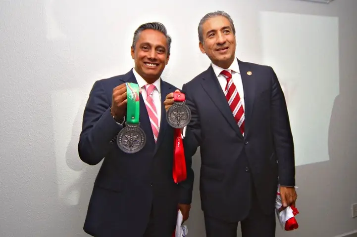 Fernando Platas junto a Ernesto Canto | MEXSPORT
