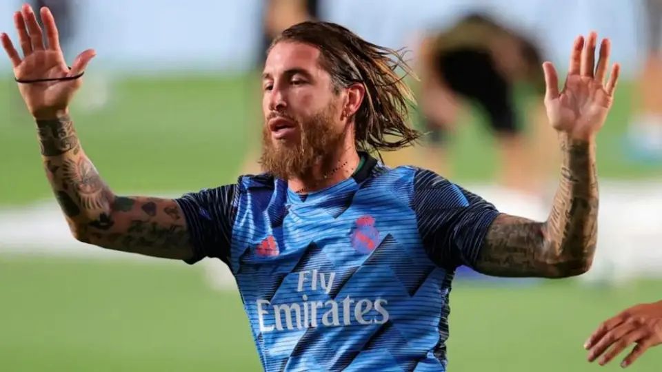 Video: Sergio Ramos presumió los títulos que ha ganado en Tik Tok